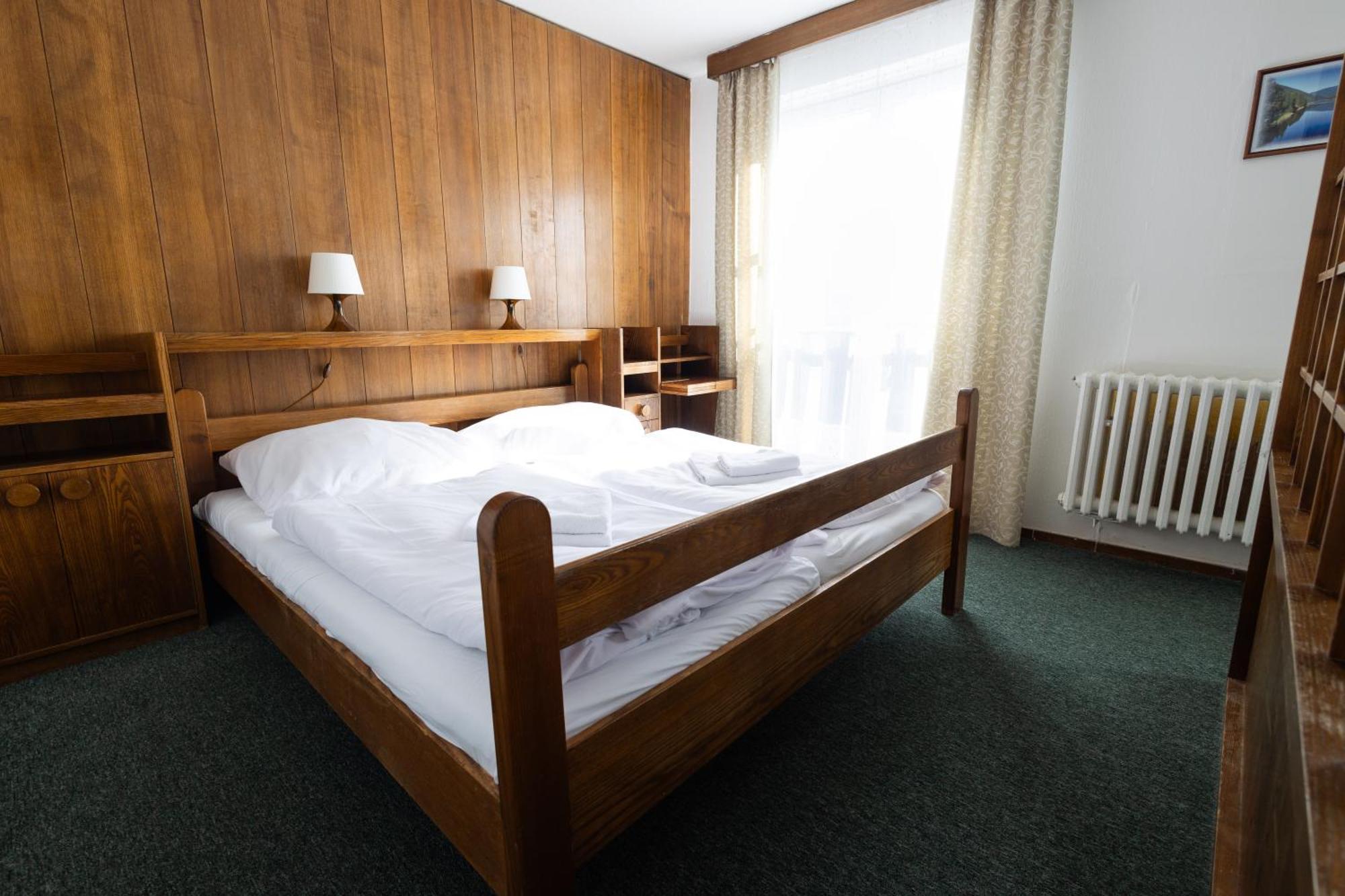 Tanecnica Hotel
